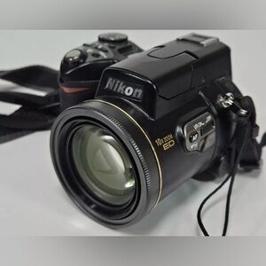 Rare Nikon Coolpix 8800 Digital Camera